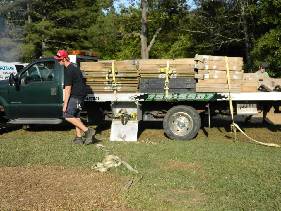 photosstagebuild/294507_131207750318241_100002870513850_130863_1326047604_n-1.jpg
