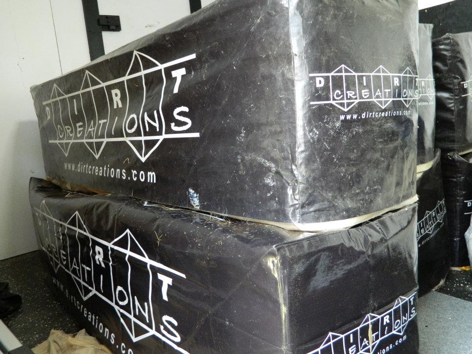 photosstagebuild/310639_131200030319013_100002870513850_130768_1309273996_n.jpg